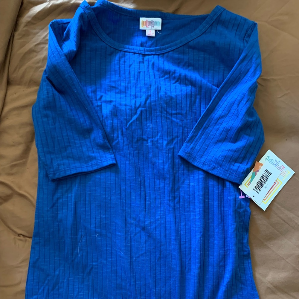 LuLaRoe Shirt